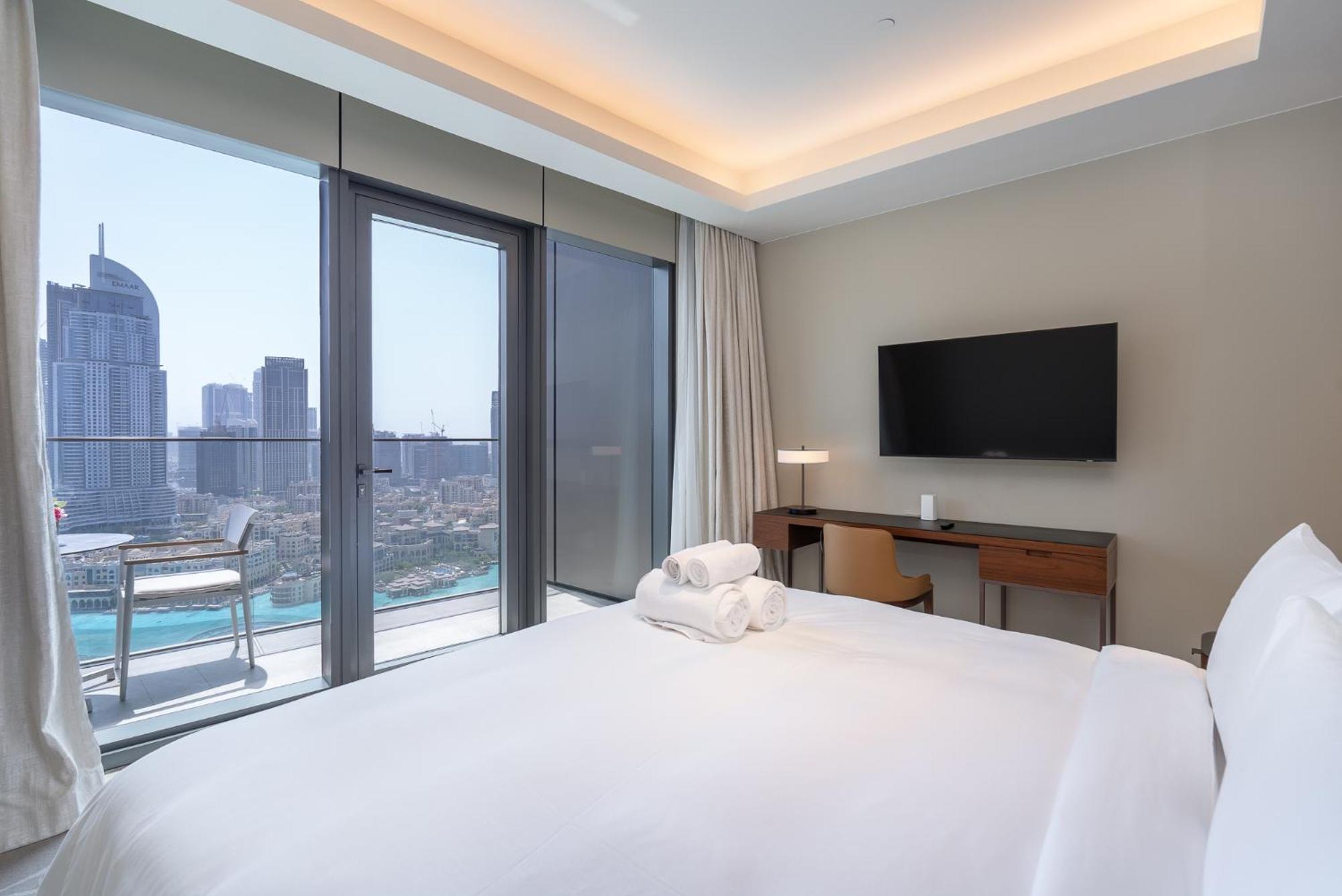 Address Residences Opera - Burj Khalifa Views 1, 2, & 3-bedroom 1 Minute Walk To Burj Khalifa, Mall, Fountain By Heaven Crest Dubai