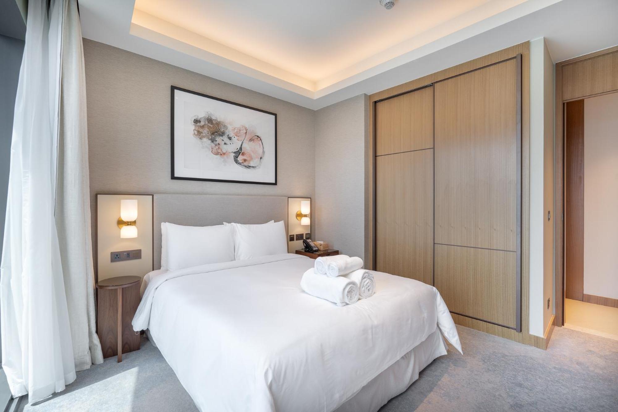 Address Residences Opera - Burj Khalifa Views 1, 2, & 3-bedroom 1 Minute Walk To Burj Khalifa, Mall, Fountain By Heaven Crest Apartment Dubai
