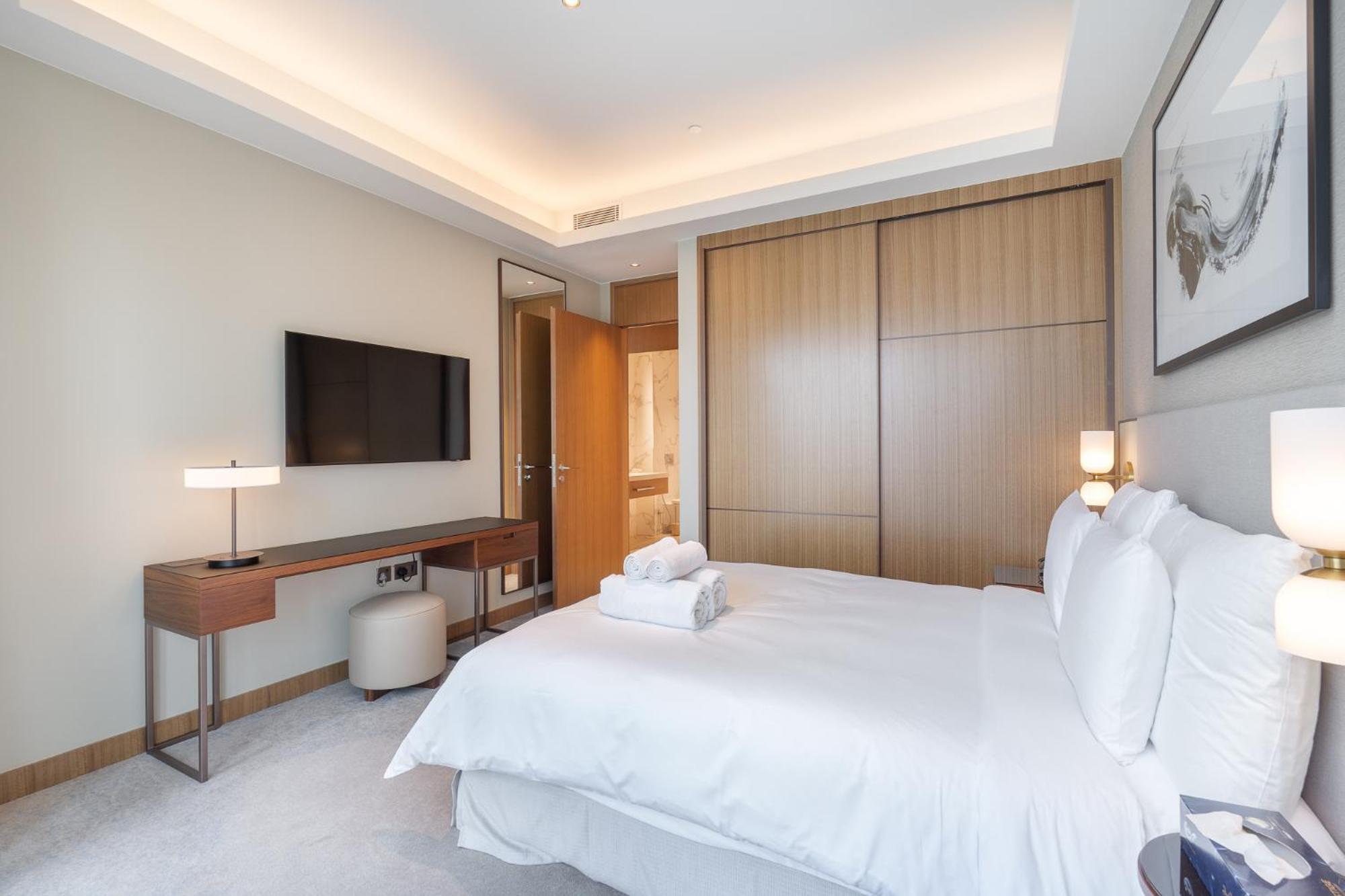 Apartment Address Residences Opera - Burj Khalifa Views 1, 2, & 3-bedroom 1 Minute Walk To Burj Khalifa, Mall, Fountain By Heaven Crest *