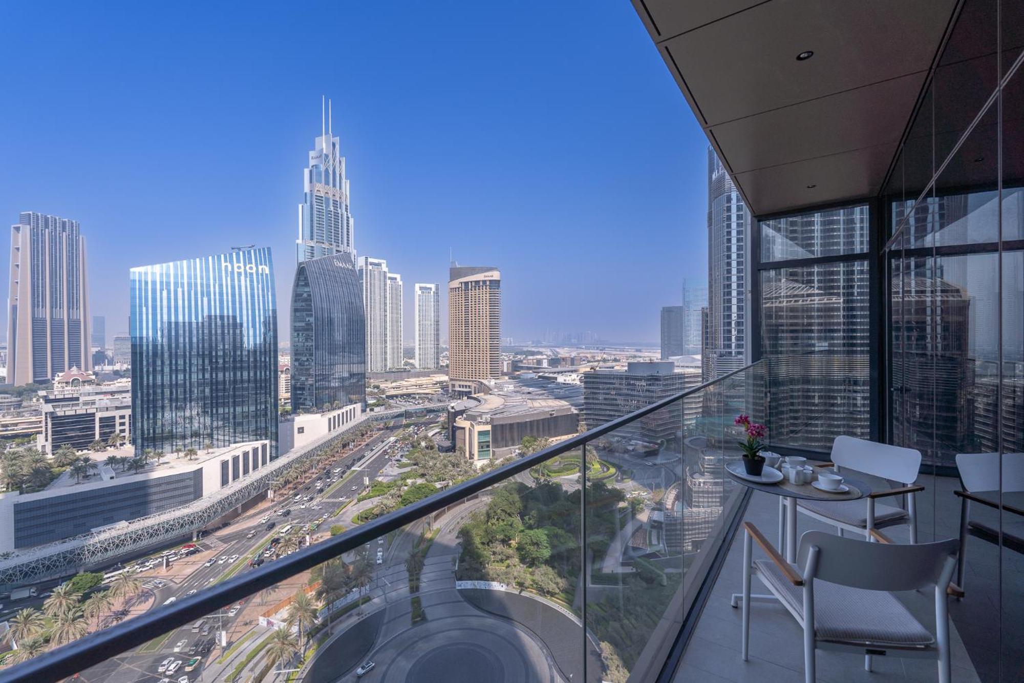 Address Residences Opera - Burj Khalifa Views 1, 2, & 3-bedroom 1 Minute Walk To Burj Khalifa, Mall, Fountain By Heaven Crest Apartment Dubai