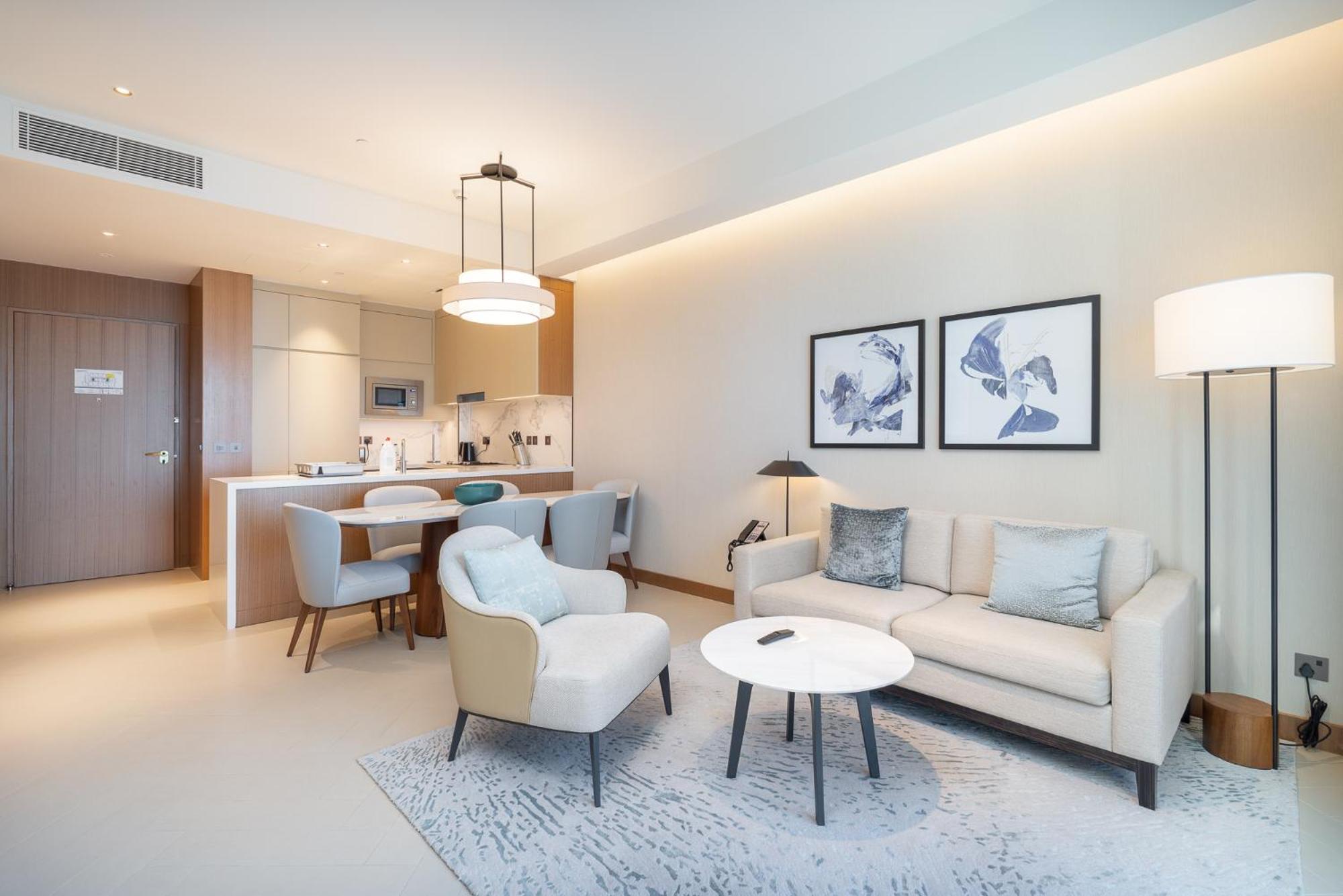 Address Residences Opera - Burj Khalifa Views 1, 2, & 3-bedroom 1 Minute Walk To Burj Khalifa, Mall, Fountain By Heaven Crest Apartment Dubai